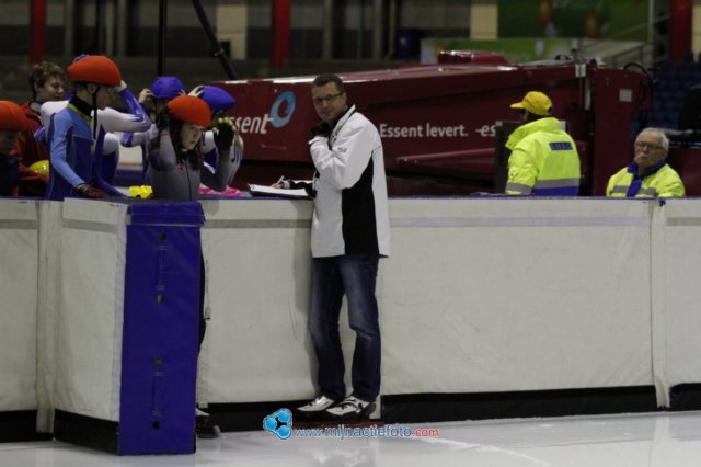 knsbcup3_thialf_sol01.jpg