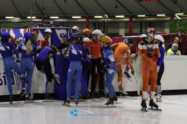 knsbcup3_thialf_sol06.jpg